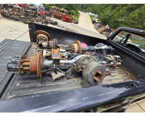 SPICER F59 Axle Housing
