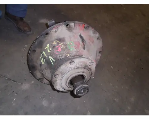 SPICER FLD120SD Rear End