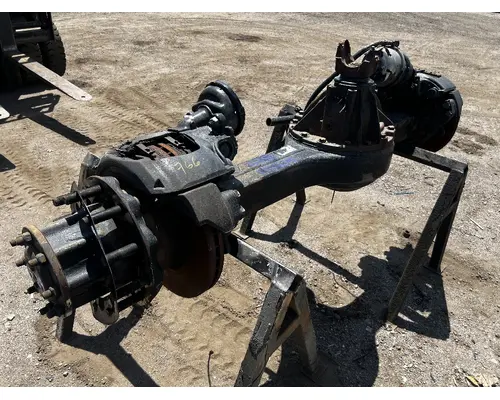 SPICER MV607 Axle Assembly, Rear