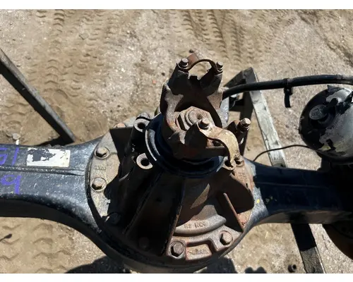 SPICER MV607 Axle Assembly, Rear