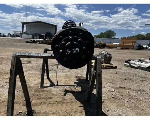 SPICER MV607 Axle Assembly, Rear