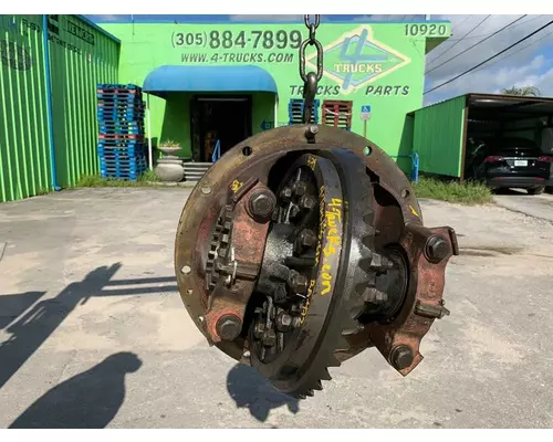 SPICER RA472 Differential Assembly (Front, Rear)