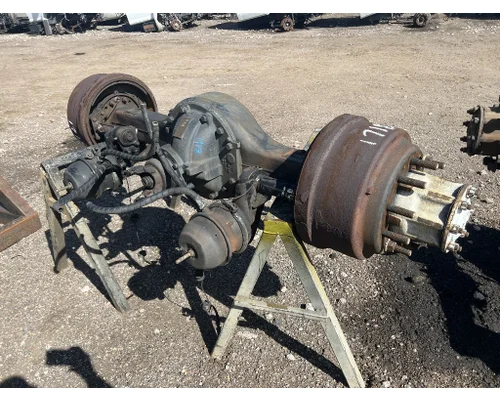 SPICER RS1914 Axle Assembly, Rear