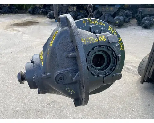 SPICER RSP40 Differential Assembly (Front, Rear)