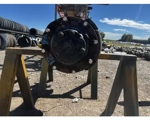 SPICER S-150 Axle Assembly, Rear