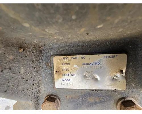 SPICER S110FR Axle Assembly, Rear