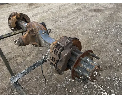 SPICER S130 Axle Assembly, Rear