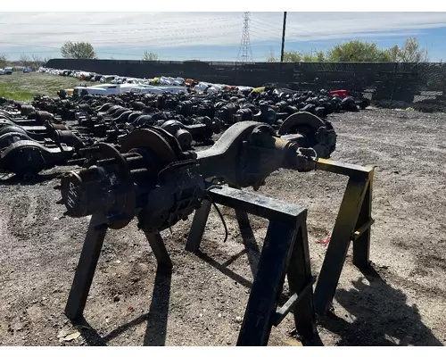 SPICER S130 Axle Assembly, Rear