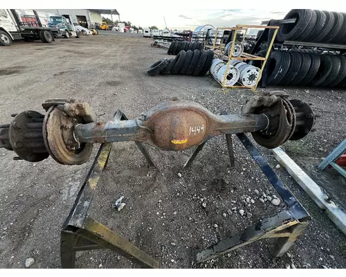 SPICER S130 Axle Assembly, Rear