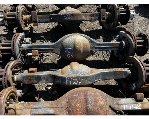 SPICER S130 Axle Assembly, Rear