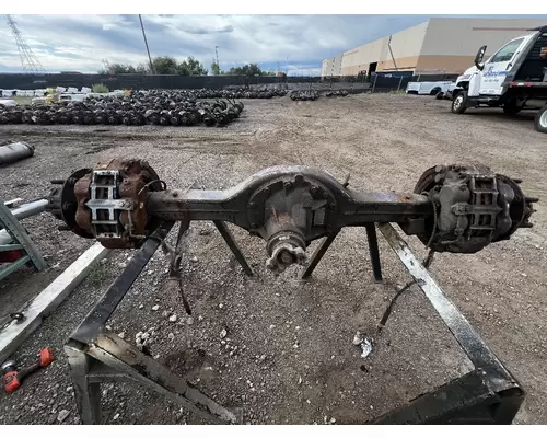 SPICER S130 Axle Assembly, Rear