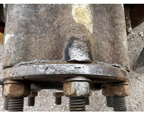 SPICER S130 Axle Assembly, Rear