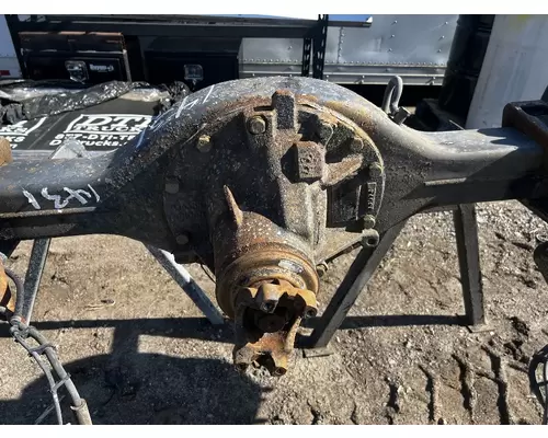SPICER S130 Axle Assembly, Rear