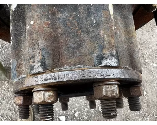 SPICER S130 Axle Assembly, Rear