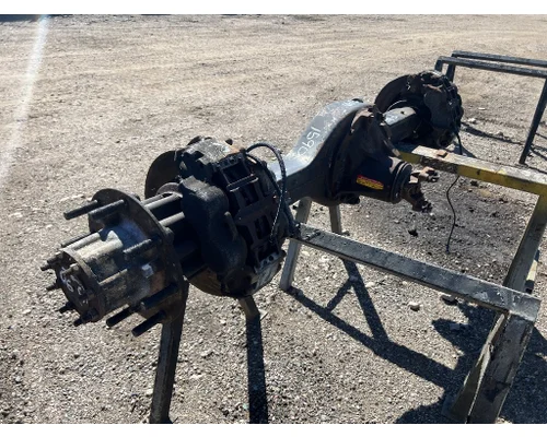 SPICER S130 Axle Assembly, Rear