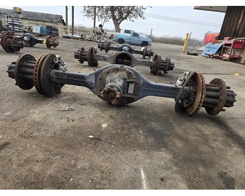 SPICER S130 Axle Housings (Rear)