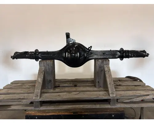 SPICER S140-S Axle Housing (Rear)