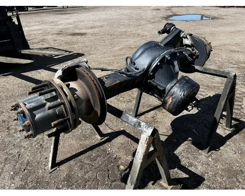 SPICER T270 Axle Assembly, Rear