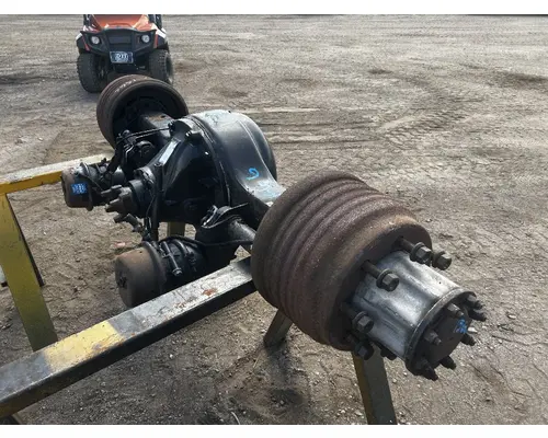 SPICER T270 Axle Assembly, Rear