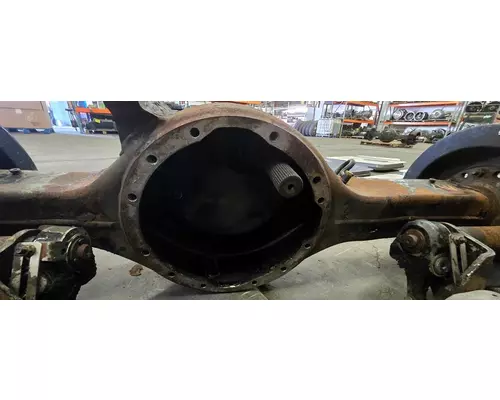 SPICER T660 Axle Housing