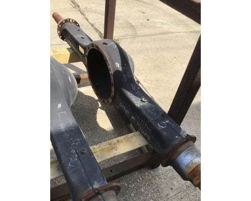 SPICER  AXLE HOUSING, REAR (REAR)