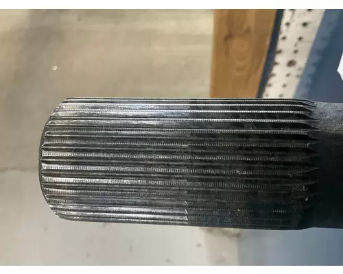 SPICER  Axle Shaft