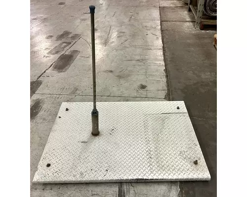 STERLING TRUCK A9500 series Catwalk