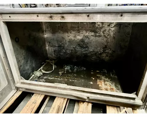 STERLING TRUCK A9500 series Tool Box