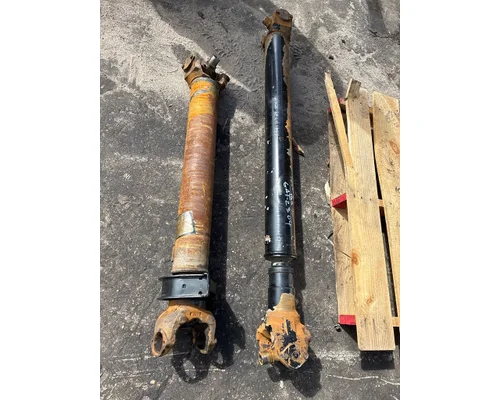 STERLING TRUCK Acterra Drive Shaft, Front