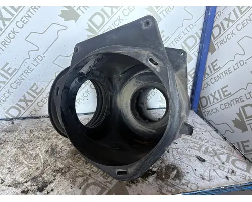 STERLING TRUCK L7500 series Air Cleaner