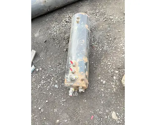 STERLING TRUCK L7500 series Air Tank