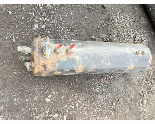 STERLING TRUCK L7500 series Air Tank