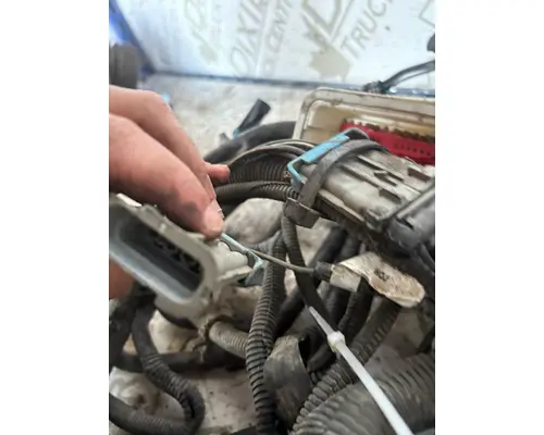 STERLING TRUCK L7500 series Dash Wiring Harness