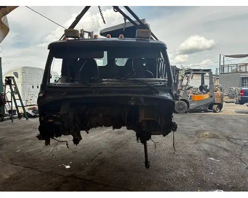 STERLING TRUCK L9500 series Cab