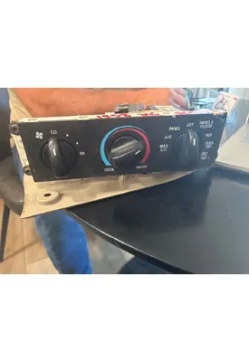 STERLING TRUCK L9500 series Dash Panel