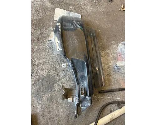 STERLING TRUCK L9500 series Fender
