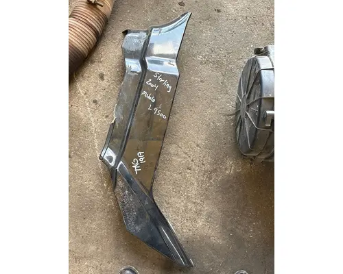 STERLING TRUCK L9500 series Side Fairing