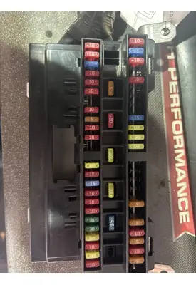 STERLING 360 Fuse Box
