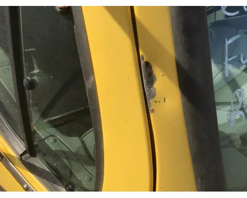 STERLING 9500 SERIES Cab