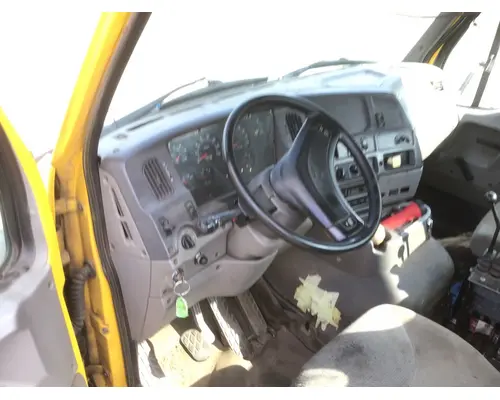 STERLING 9500 SERIES Cab