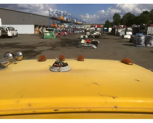 STERLING 9500 SERIES Cab