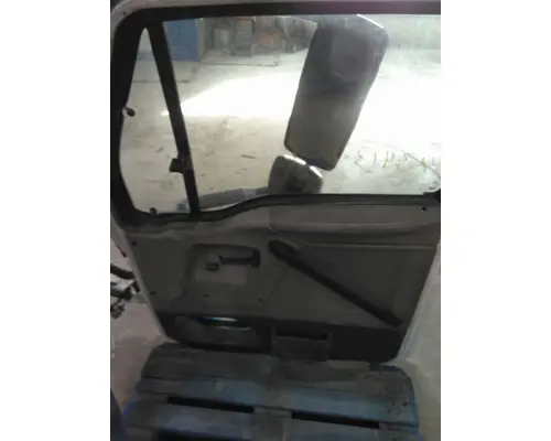 STERLING A9500 1999-2001 DOOR ASSEMBLY, FRONT