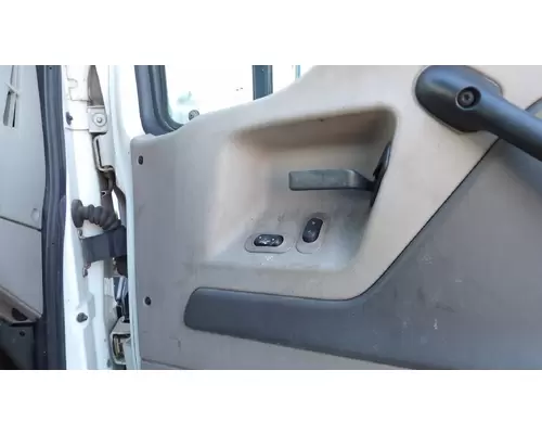 STERLING A9500 1999-2001 DOOR ASSEMBLY, FRONT