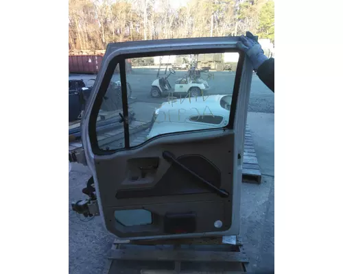STERLING A9500 1999-2001 DOOR ASSEMBLY, FRONT