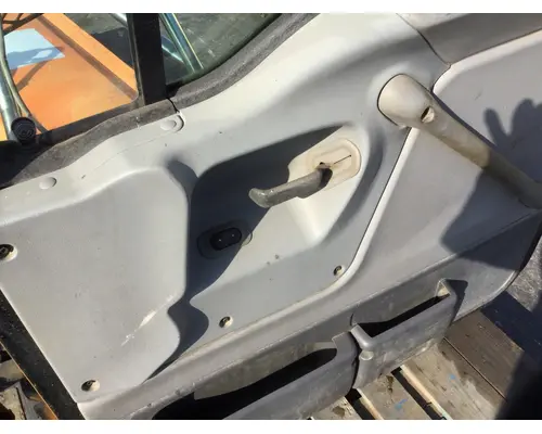 STERLING A9500 1999-2001 DOOR ASSEMBLY, FRONT