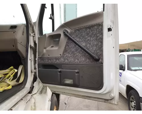 STERLING A9500 1999-2001 DOOR ASSEMBLY, FRONT