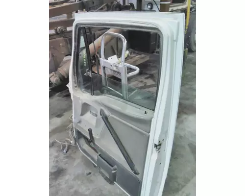 STERLING A9500 1999-2001 DOOR ASSEMBLY, FRONT