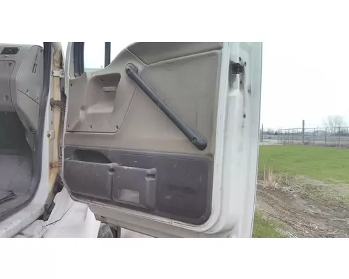 STERLING A9500 1999-2001 DOOR ASSEMBLY, FRONT