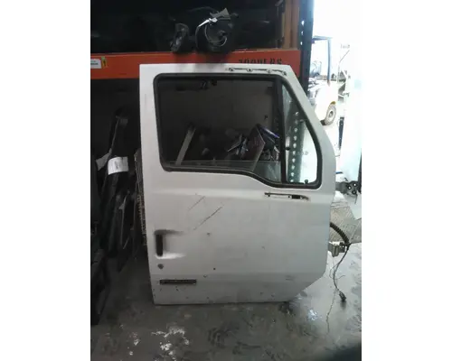 STERLING A9500 1999-2010 DOOR ASSEMBLY, FRONT