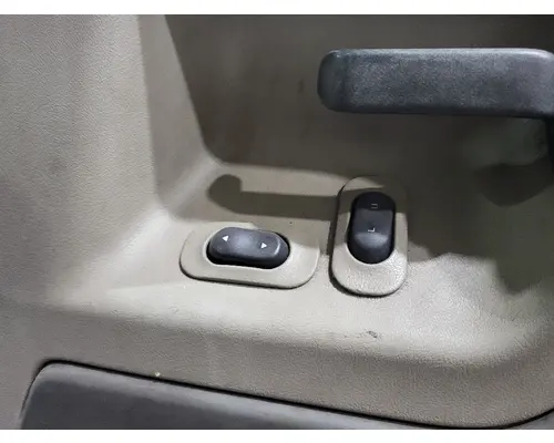 STERLING A9500 1999-2010 DOOR ASSEMBLY, FRONT